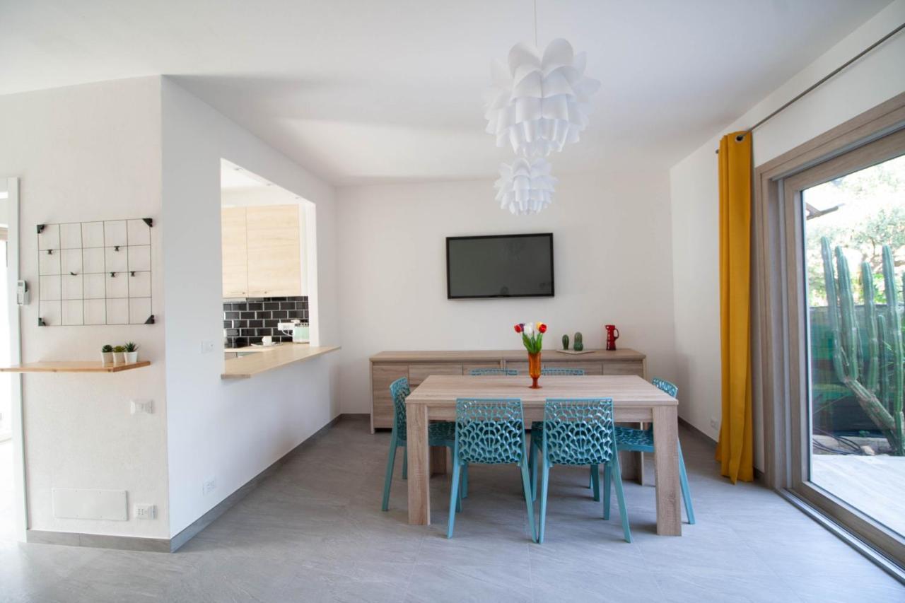 Domek Villa A 100Mt Dalla Spiaggia Capoterra Buitenkant foto
