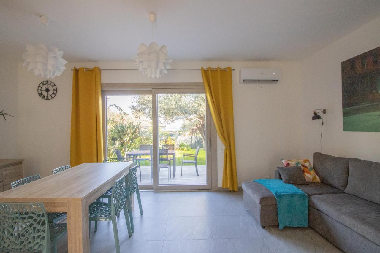 Domek Villa A 100Mt Dalla Spiaggia Capoterra Buitenkant foto